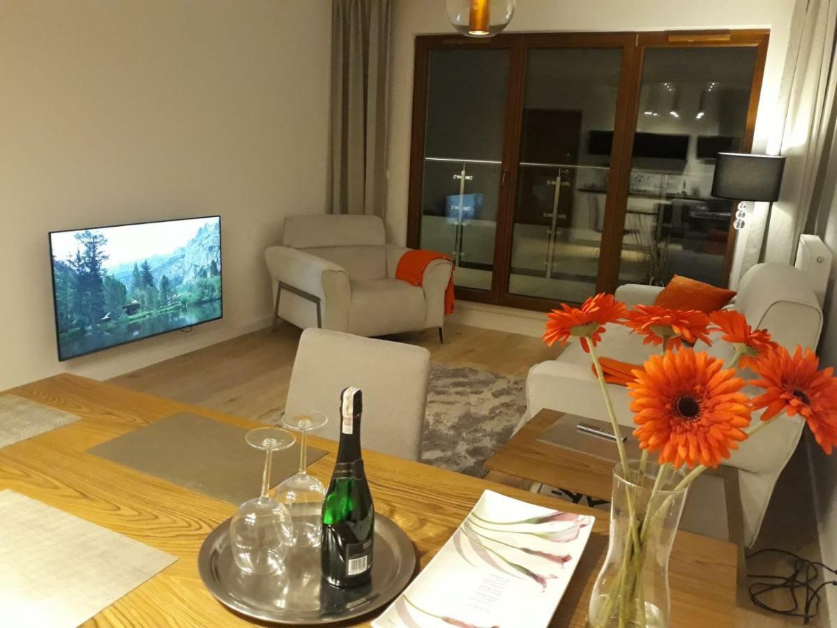 Ekskluzywny Apartament Z Widokiem Na Morze, 5Km Do Centrum Sopotu 4Km Do Orlowa Gdynia Bagian luar foto